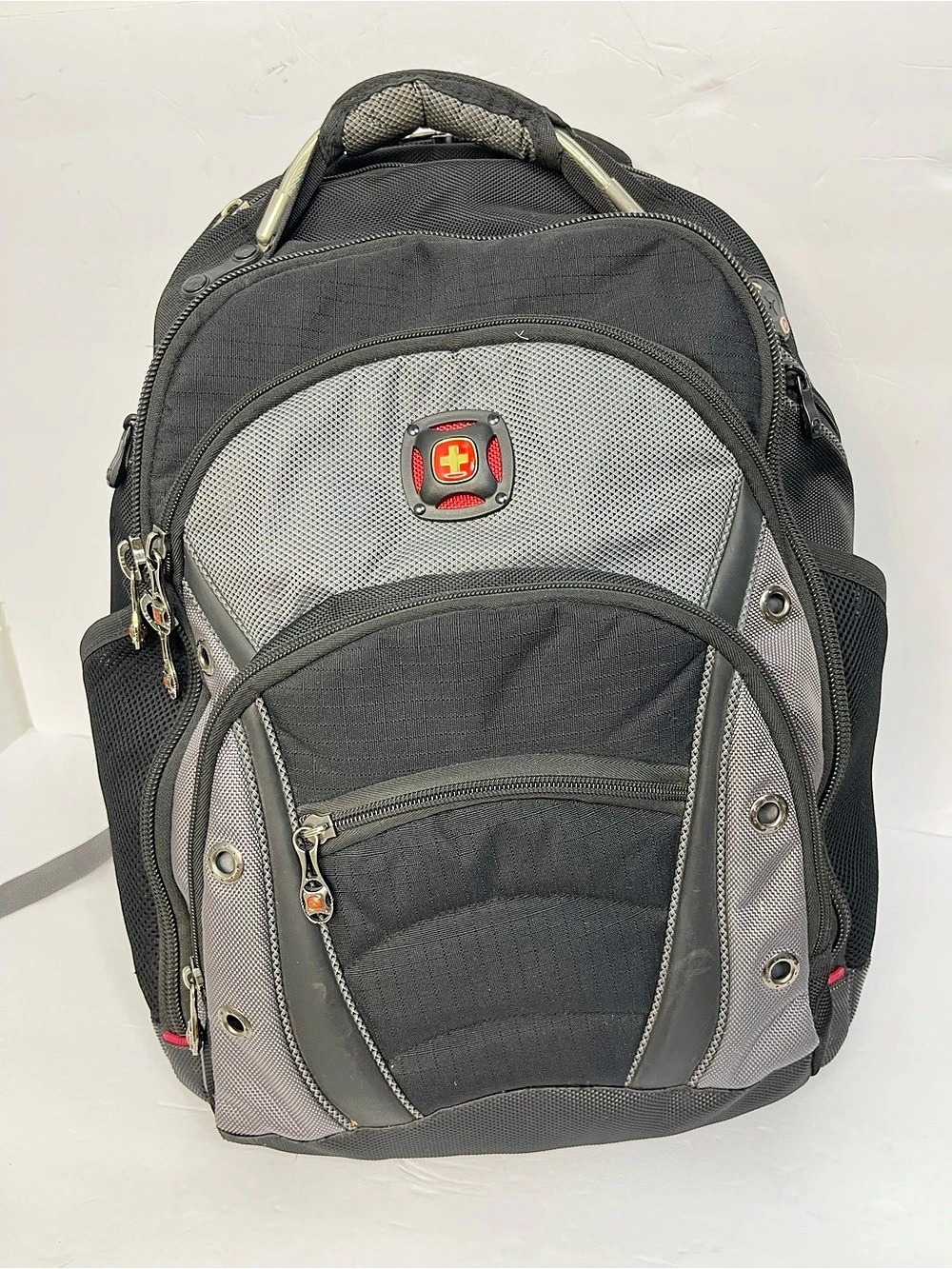 SwissGear Synergy Laptop Backpack Black & Gray